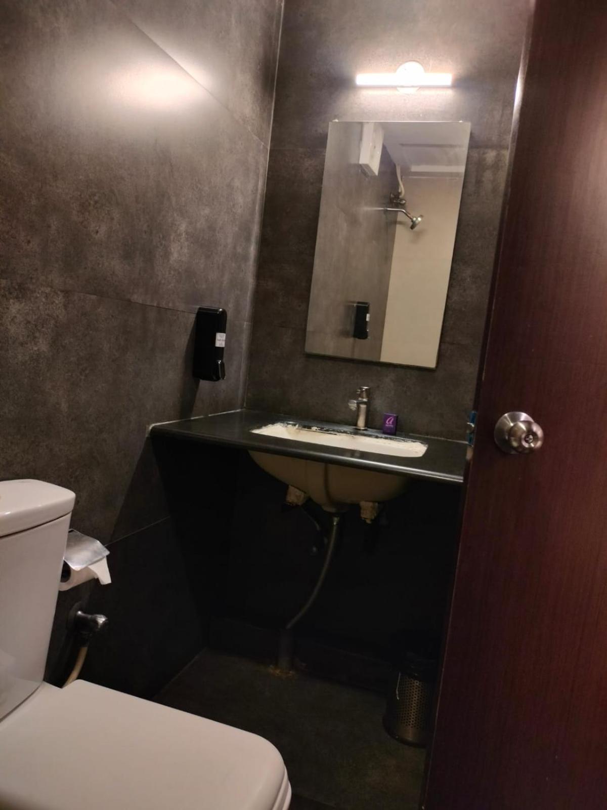 Astra Hotels & Suites - Hsr Layout Sector 1, Near Ecospace Bellandur Bangalore Exterior photo